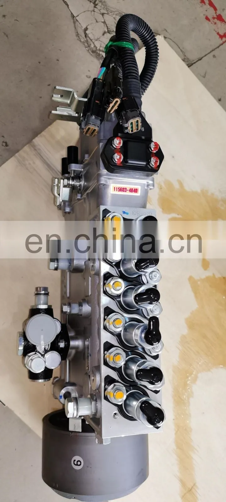 excavator parts 6HK1 injection pump 106067-6470