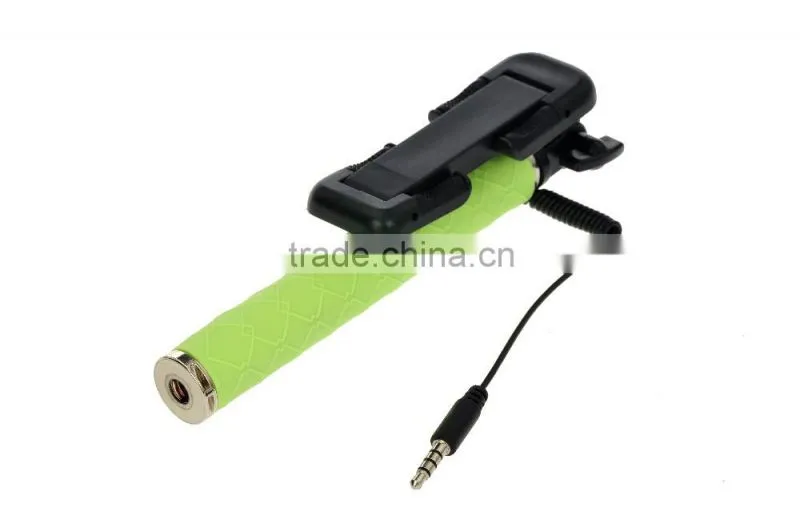 wired selfie stick