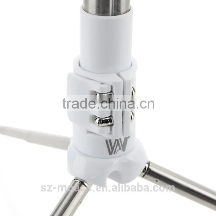 High Quality multi-function phone photo-taking Bluetooth Selfie Stick with tripod