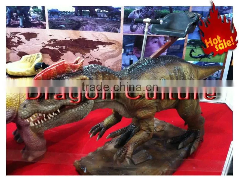 large,vivid,dinosaur statue,animatronic dinosaurs alive