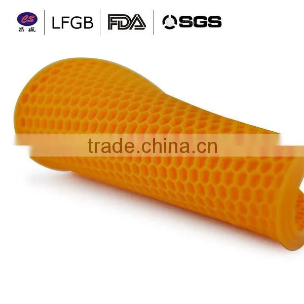 Top quality heat resistant round shape sllicone insulation mat with FDA / LFGB