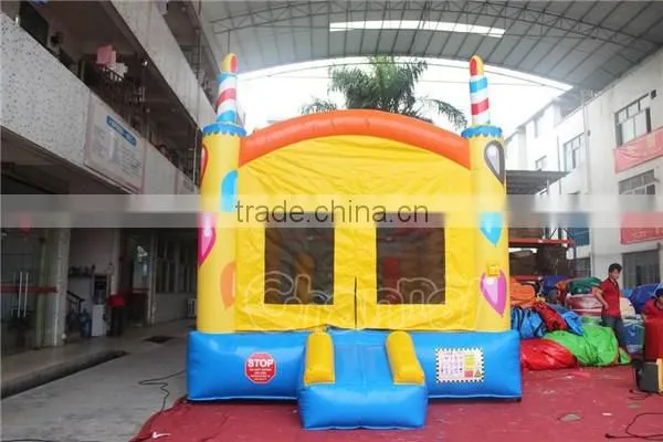 inflatable birthday cake castle, inflatable cake bouncer castle, inflatable jumping castle