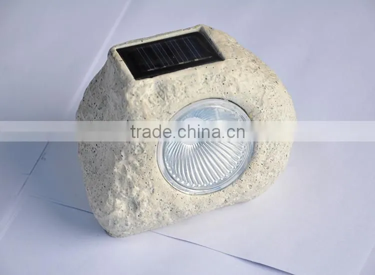 TYEE high quality Portable Durable stone-shaped solar energy work light with Strong magnet