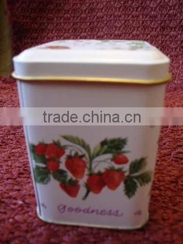square scented soy tin candle