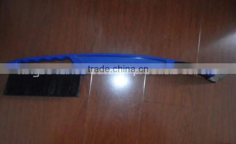 portable small brush ice scraper
