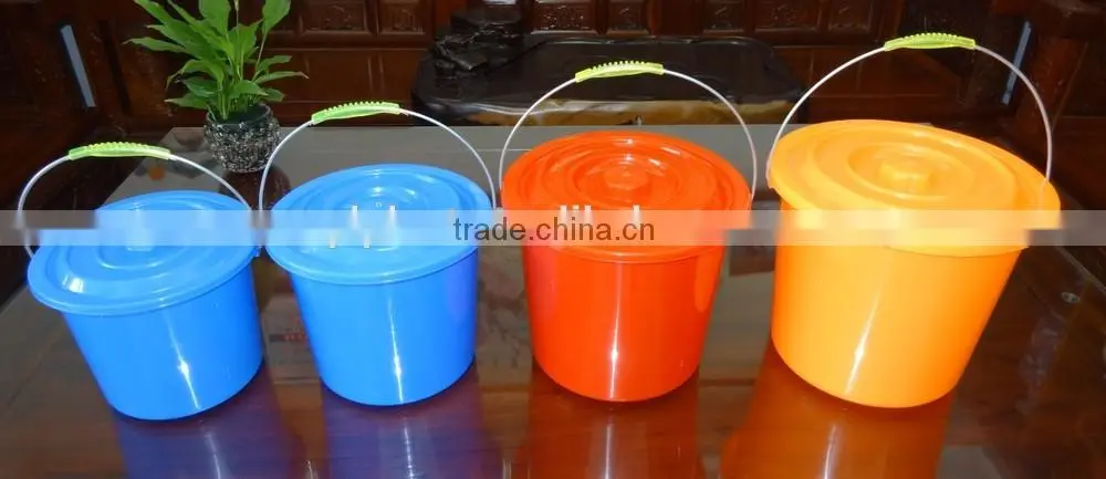 3L round plastic bucket with lid, steel handle, plastic barrel and pail