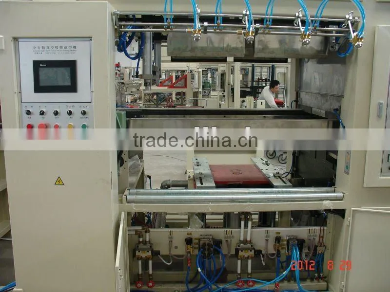 XC46-71/122A-WP Automatic Vacuum Forming Machine
