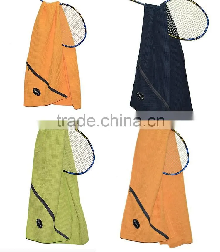 Hot style manufacturers outdoor sports waffle microfiber hand towel with zipper