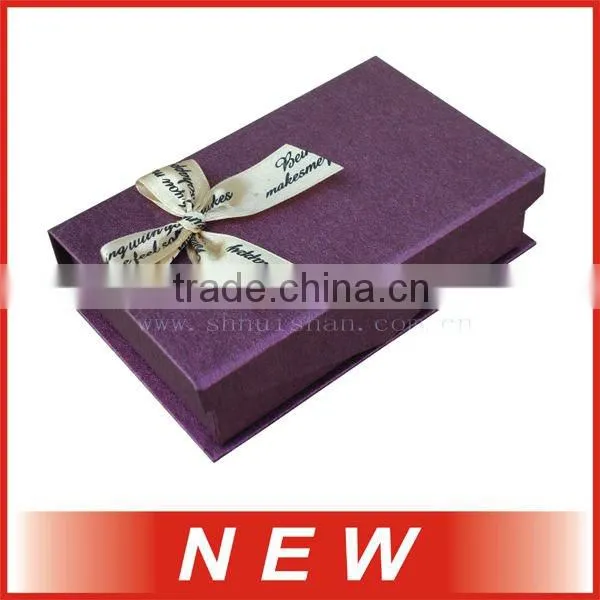 Elegant wedding gift packing box