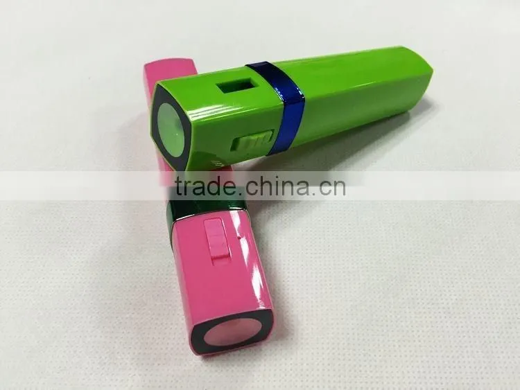 2016 new model led flash light custom logo printing 2000mAh, 2200mAh, 2600mAh stylish power bank charger