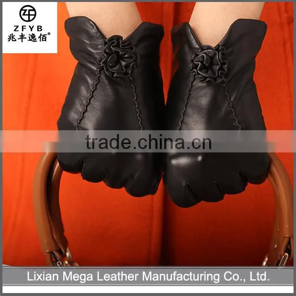 China new design popular Ladies' Gloves