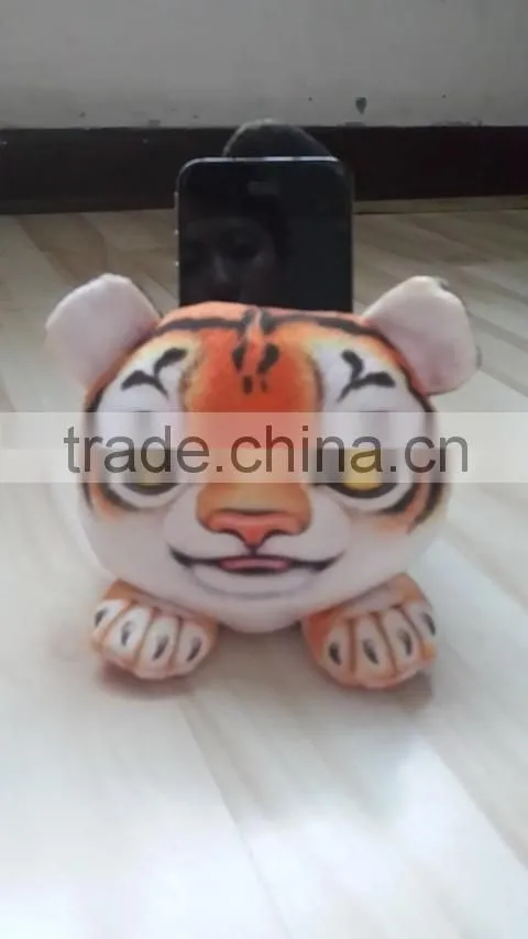 3 D plush brown leopard cellphone seat plush toy brown leopard shaped mobile phone holder plush animal shaped mobile seat holder