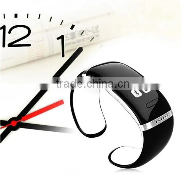 Fashion and Sport Fitness Bluetooth Sync Smart Bracelet L12S