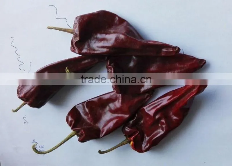 Pecking Red decorative chili peppers