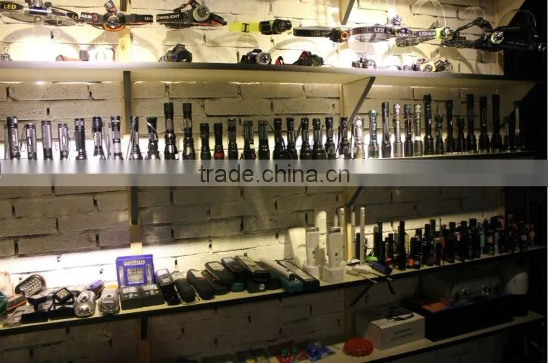 nice design xml t6 telescopic dimmable highlight flash led light