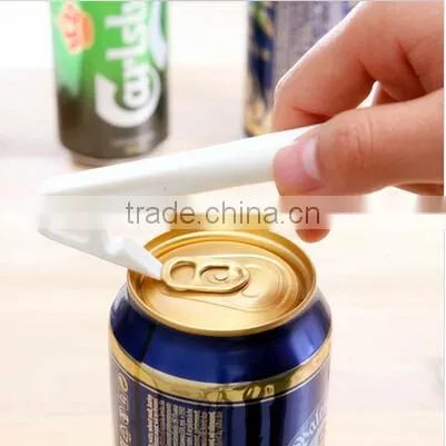 Wholesale Stock Plastic Hanging Can Opener Bottle Opener