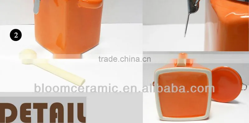Ceramic sealed cookie jar