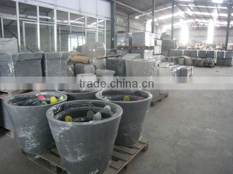 New design light cement planter
