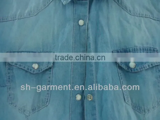 womans blue short sleeve shirt with two chest pockets 22