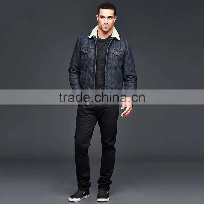 man denim winter jacket with pocket and fur collar with good quality