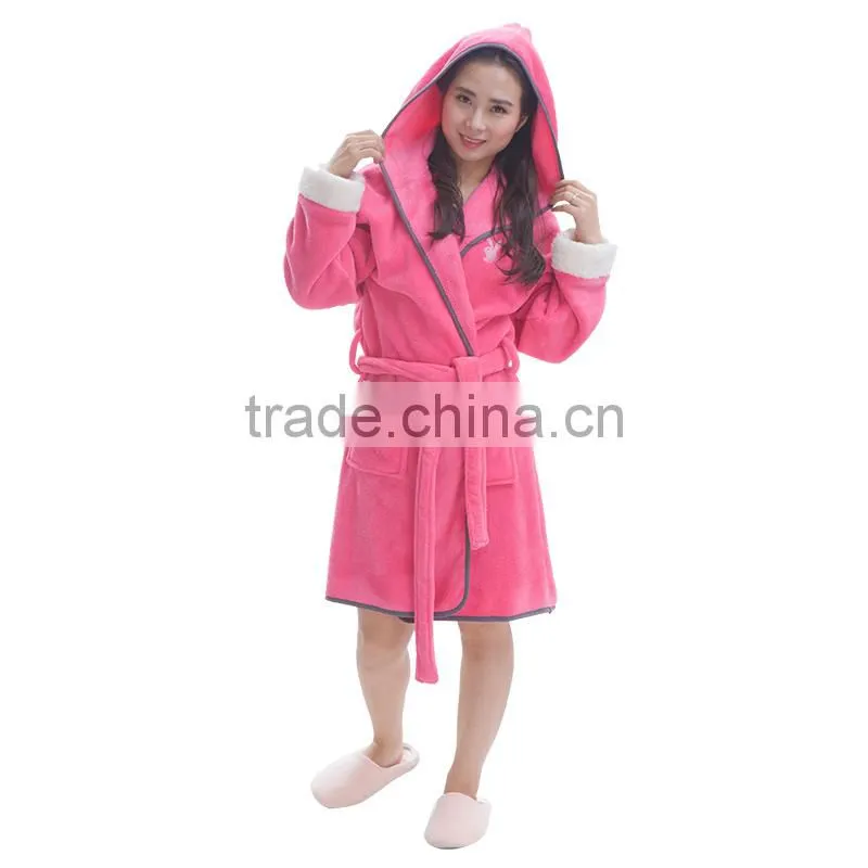 wholesale customized good quality bath robe luxury
