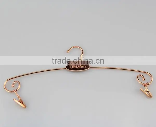 FM-67 Fashion style rosy gold metal lingerie hanger