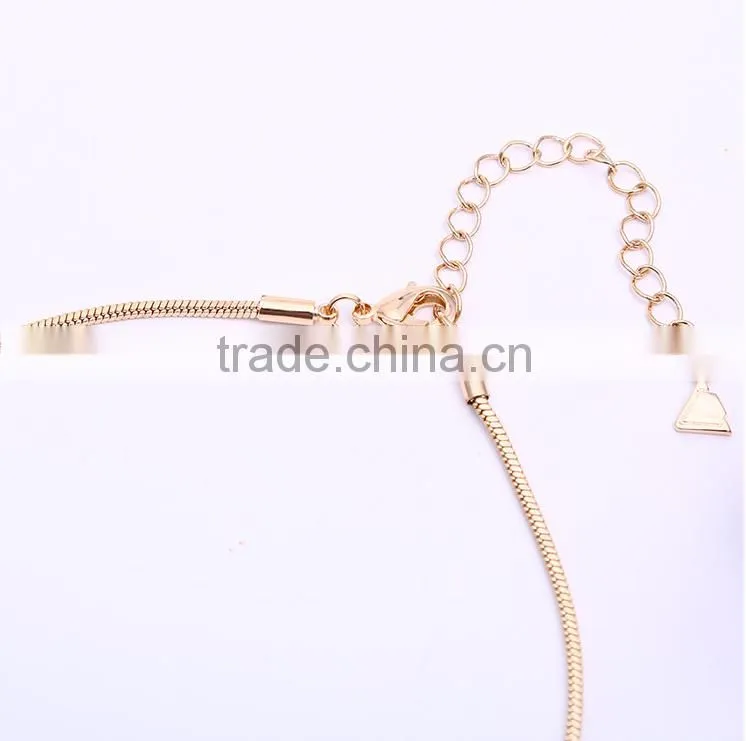 2016 Fashion long chain crystal pendant necklace simple design women jewelry