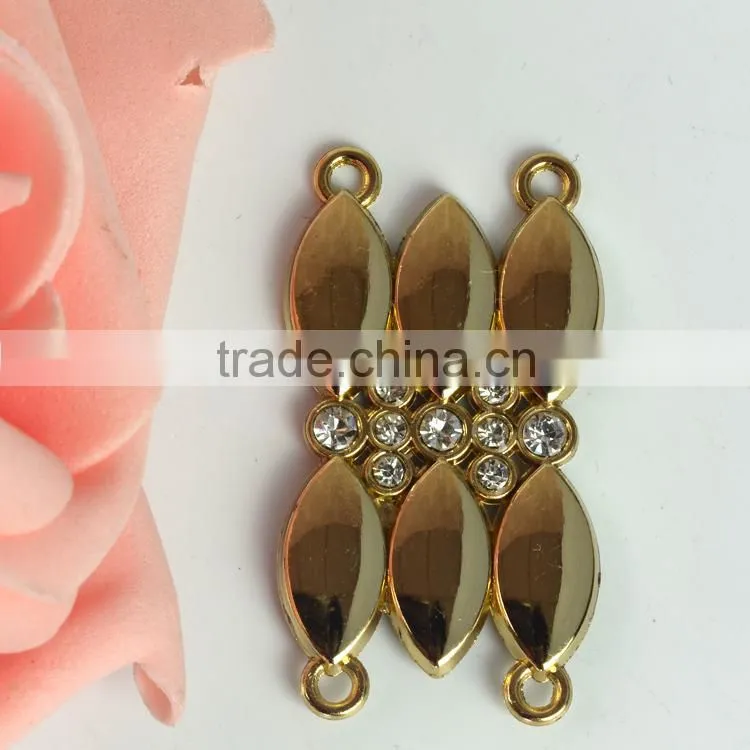 Wholesale rhinestone belt buckle, bikini gold connector, chain strass bikini connector for dicoration