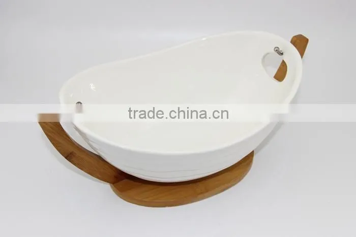 2015 Hot selling supermarket table ware ceramic fruit bowl with bamboo shelf