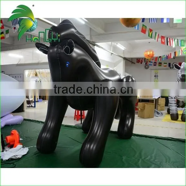 Hongyi Hot Sale Giant Inflatable Black Horse / Large Inflatable Cartoon Horse Toys For Sitting