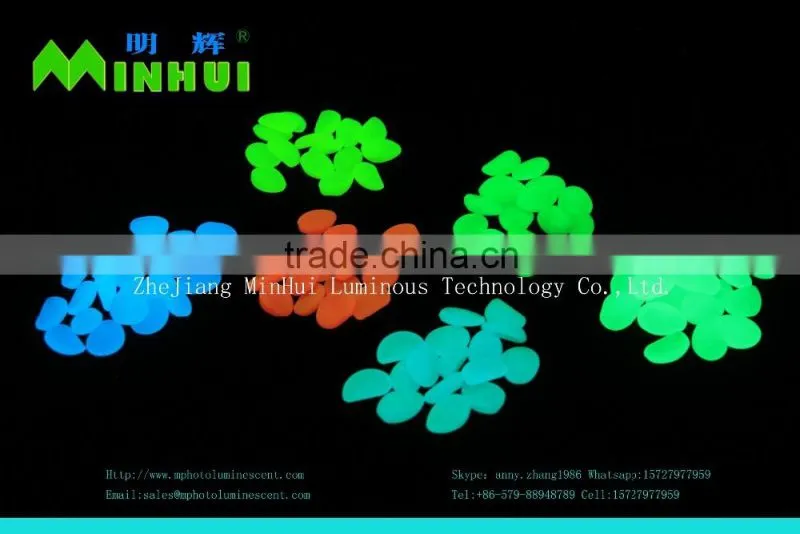 Glow in dark pebble/glow in the dark pebble