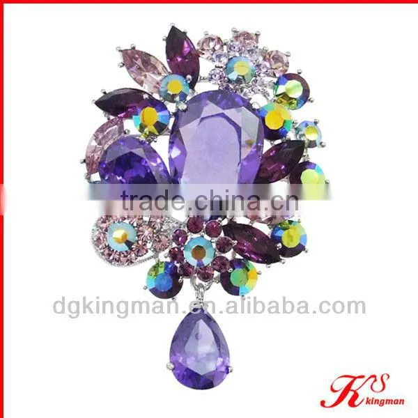 Fashion Crystal brooch
