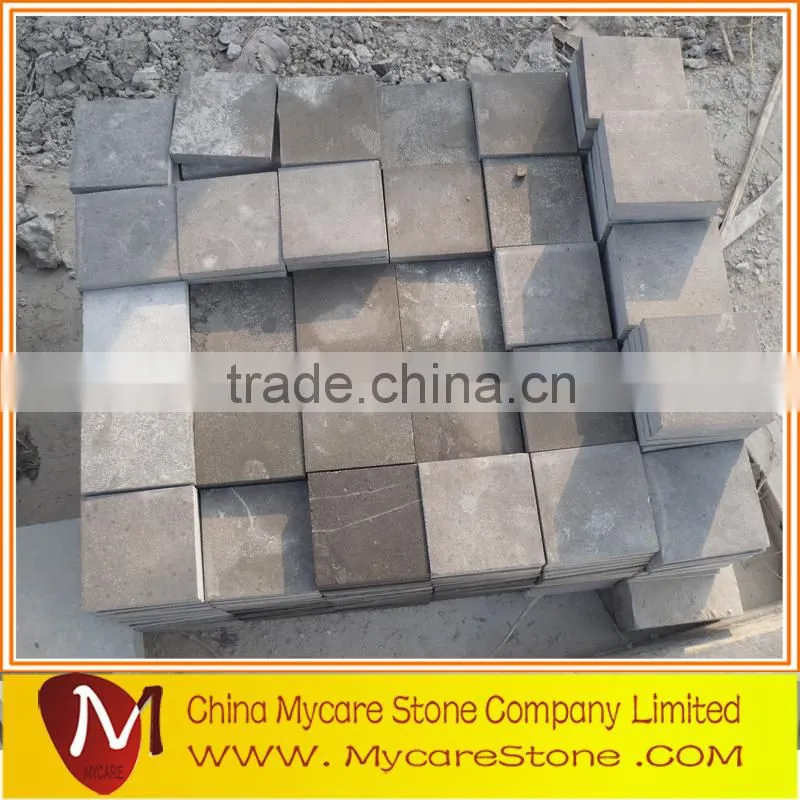 Garden paver flamed blue limestone