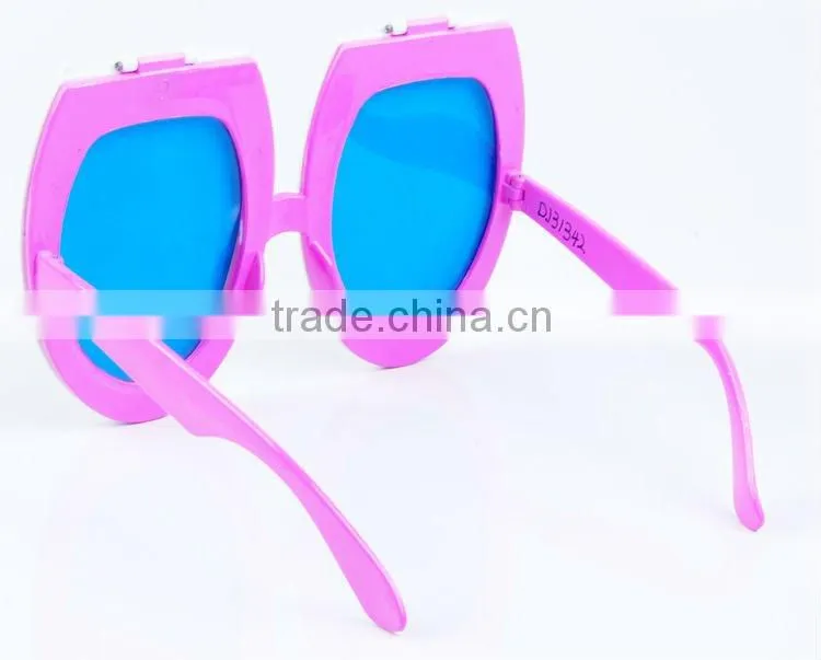 new design big eyes party glasses