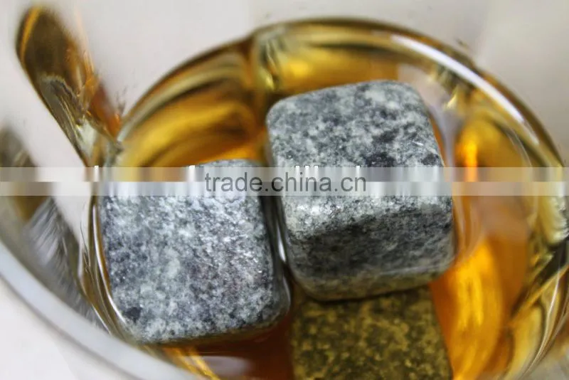 9PCS/Set Chilling Rocks Set Ice Cubes Wine Bourbon Scotch Soapstone Whiskey Stones