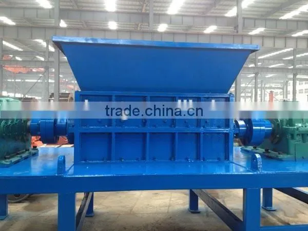 Model 600 double shaft shredder for watse tyre recycling