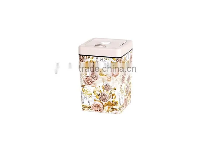 Flip Square Plastic Trash Can Waste Bin Square Container With Lid 13L