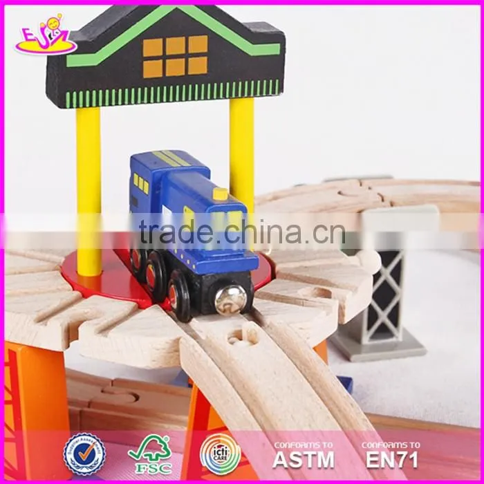 2017 Top fashion funny children activity toys wooden train tracks toys W04C066
