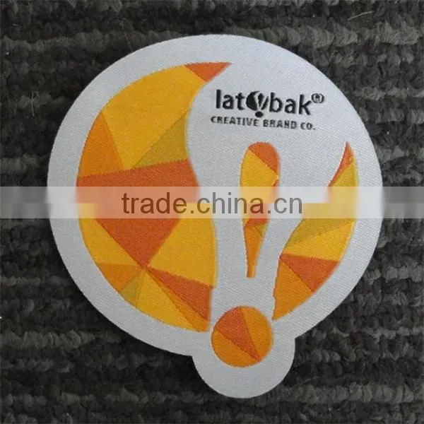 2016 new fashion custom woven badge and patch for clothes