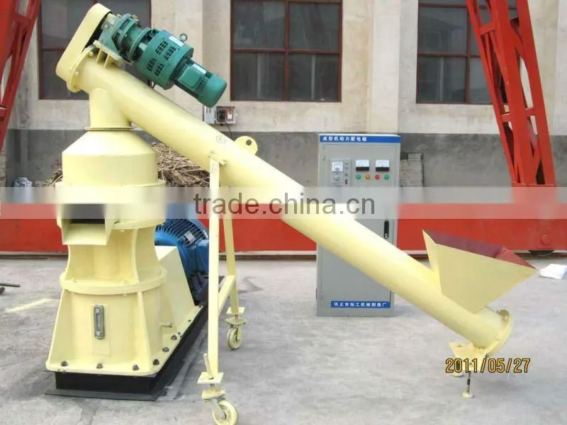 Grain vertical screw conveyor