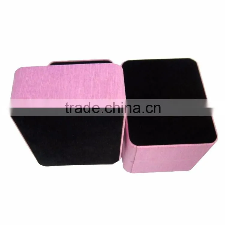 China Factory Wholesale Cheap Velvet Watch Case For Women.