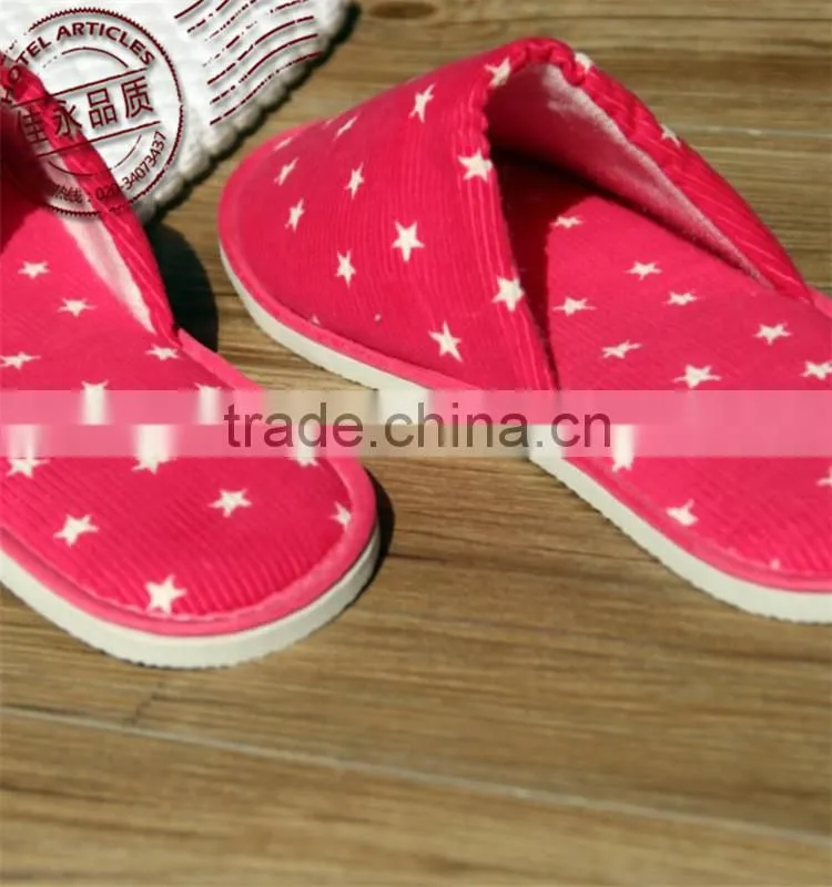 China fashion indoor slipper