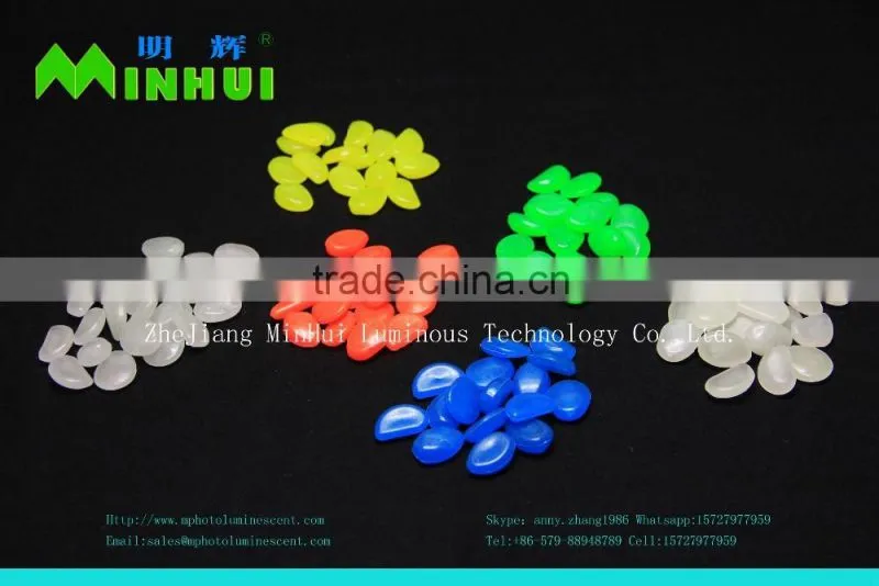 Glow in dark pebble/glow in the dark pebble