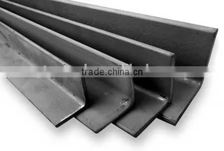 ST52 Equal angle bar