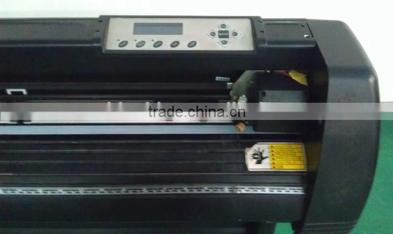 Color vinyl cutting plotter distributor in Guangzhou cutter cutting plotter
