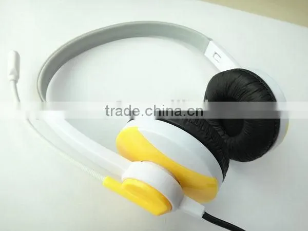 Low price updated noise cancelling retro headphone