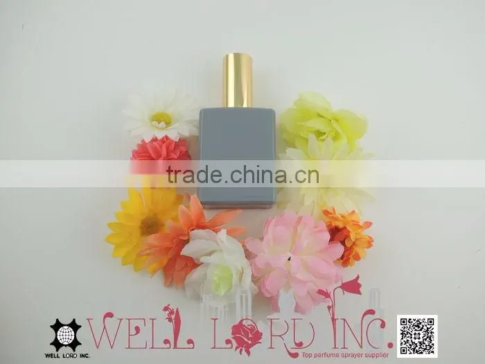 65ml urban style gray glass bottle screw on pump sprayer