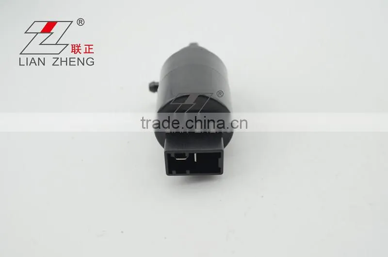Windshield Washer Pump Part number 28920-15G00 Front Windows Fit For Nissan
