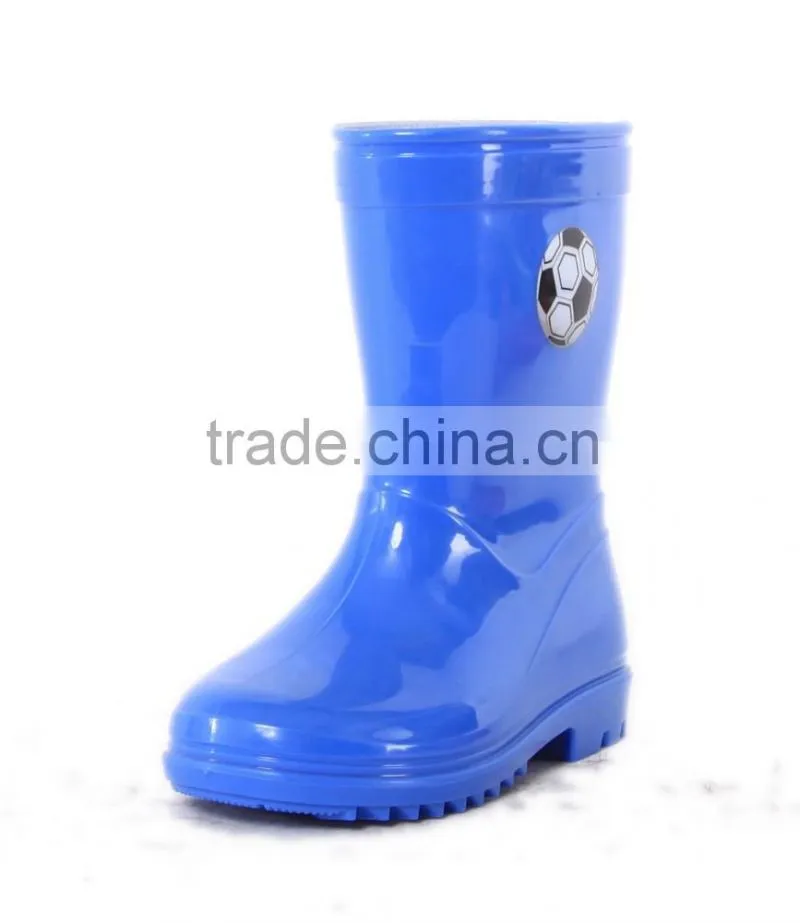 High quality football pattern pvc rain boots cheap pvc rain shoes for boys