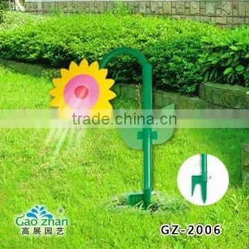 New design plastic water dancing flower sprinkler